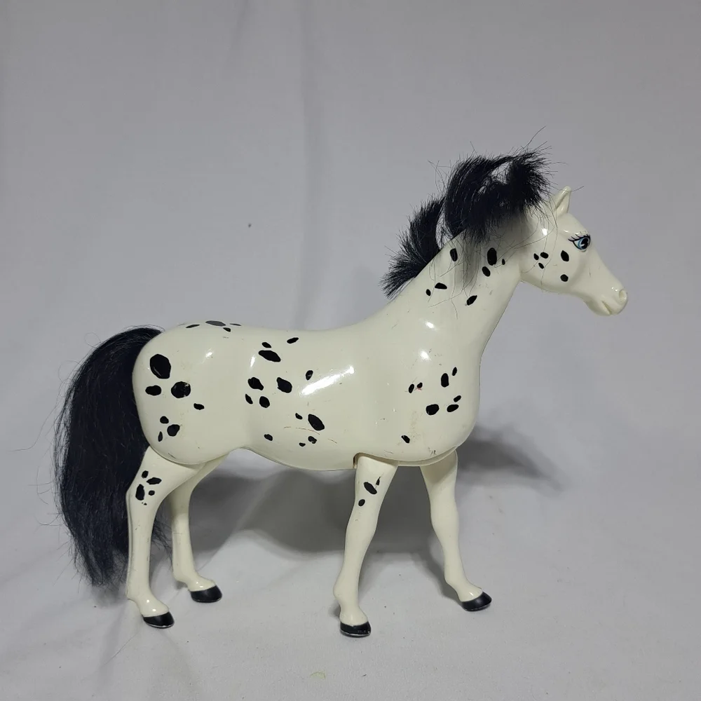 VTG 1997 Mattel Barbie Riding Club Walking Pony Sassy‎